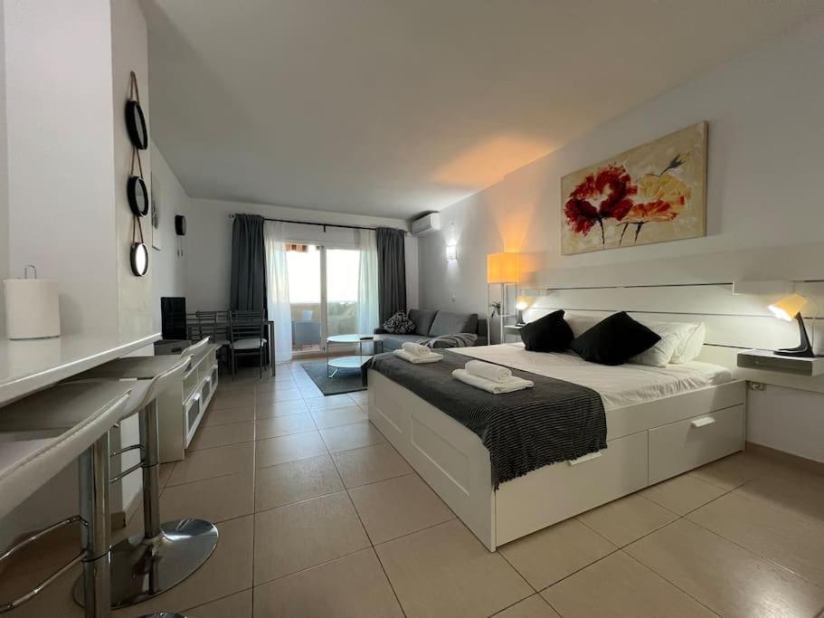 Benalbeach En La Playa Benalmádena Eksteriør bilde